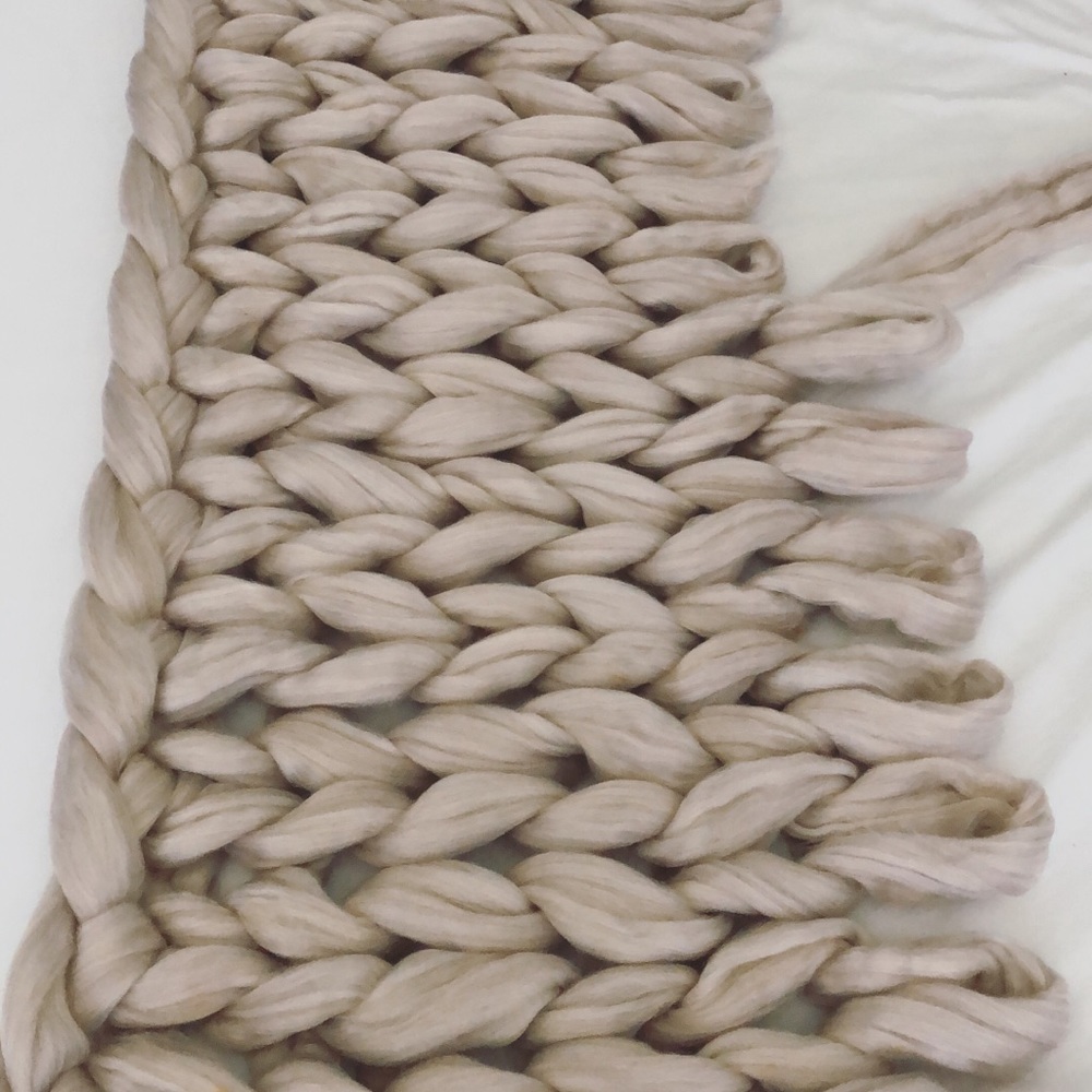 Merino wool chunky knit blankets